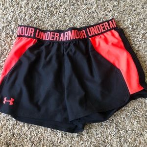 Under Armour athletic shorts with pockets